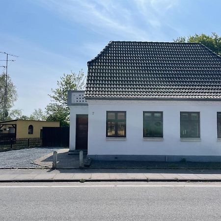 Hyggeligt Sommerhus I Jerup Exterior photo